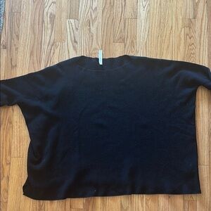 Nap sz XL Black Oversized cashmere sweater, pit to pit 34” length 25”